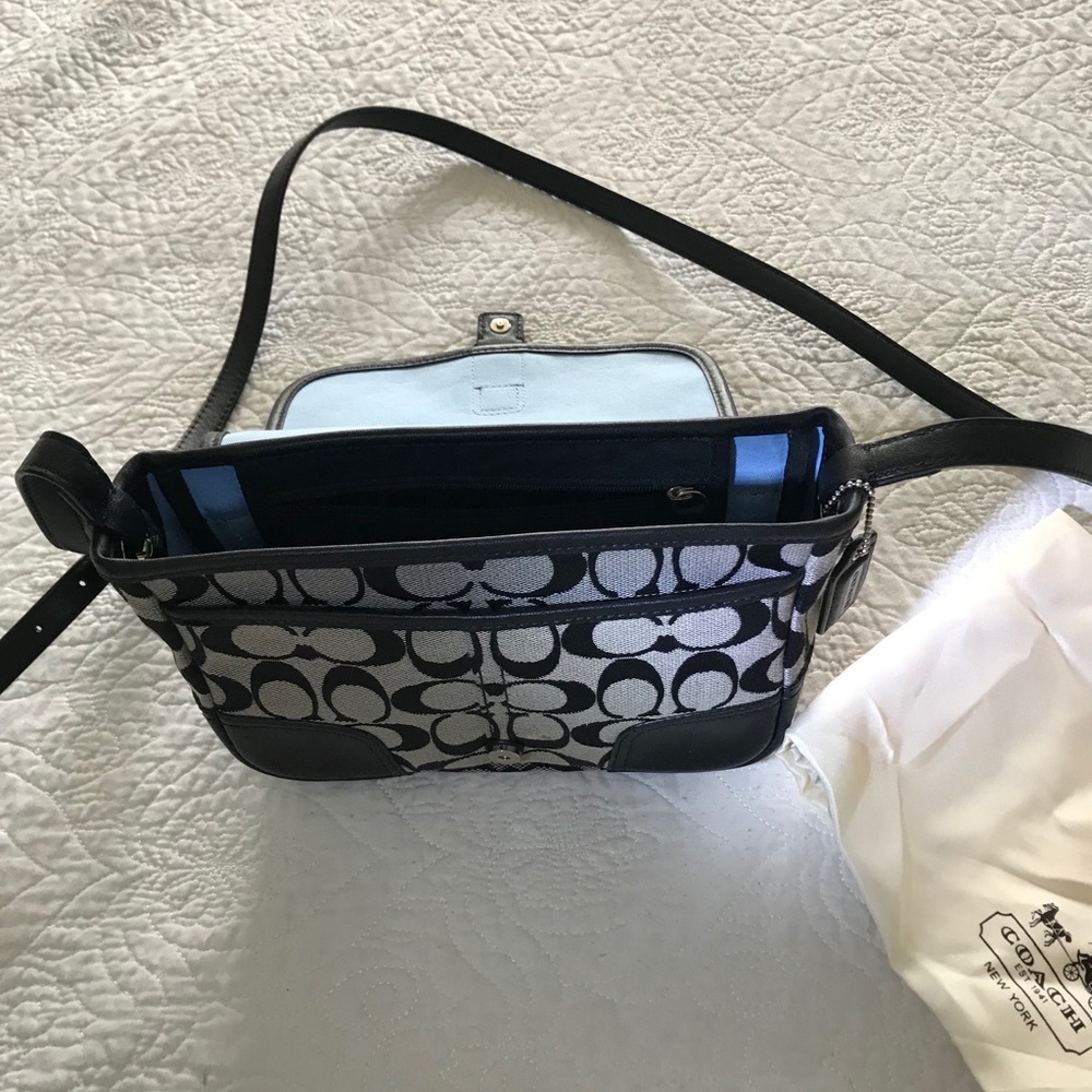 Coach handbag - Picture 3 of 5